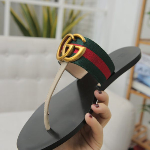 G*u*i-slipper-78