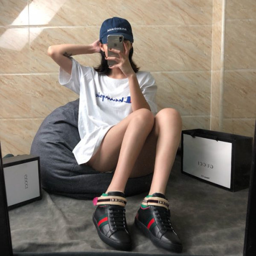 G*u*i-sneaker-4
