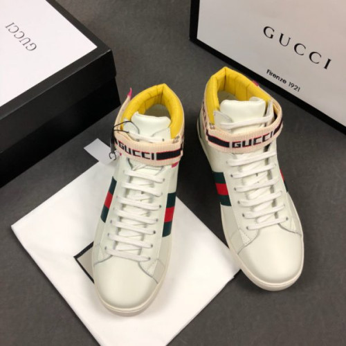 G*u*i-sneaker