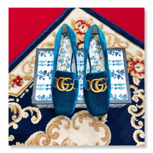 G*u*i-velvet-pump-2