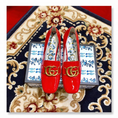 G*u*i-velvet-pump-4