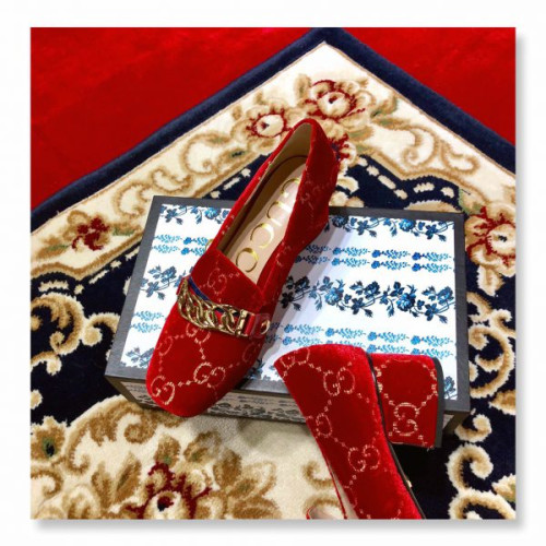 G*u*i-velvet-pump-heel4-5cm-2