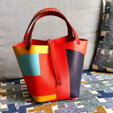 harmes-bucket-bag-3