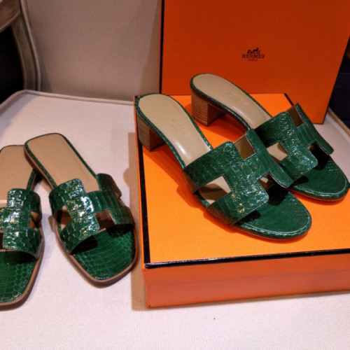 H**mes-slipper-26