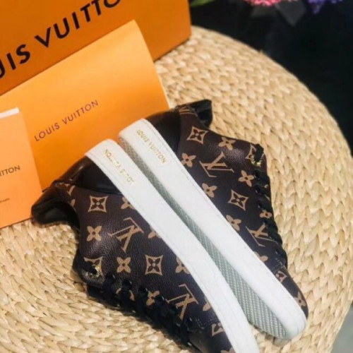 is-V*t0n-shoes-154-2-5-5-4