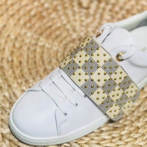 is-V*t0n-shoes-154-2-5-5