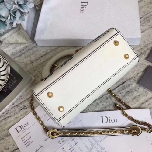 lady-D*or-102