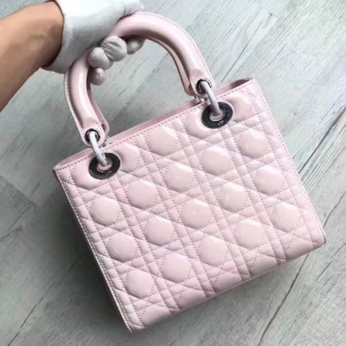 lady-D*or-31