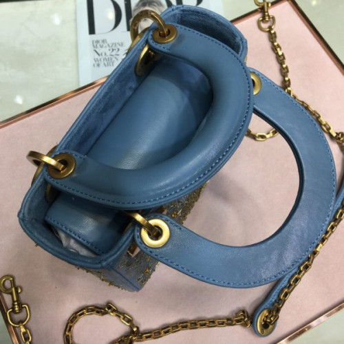 lady-D*or-fw18-3