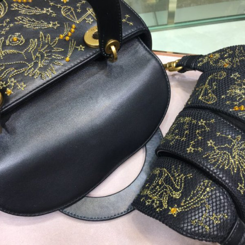 lady-D*or-fw18-4