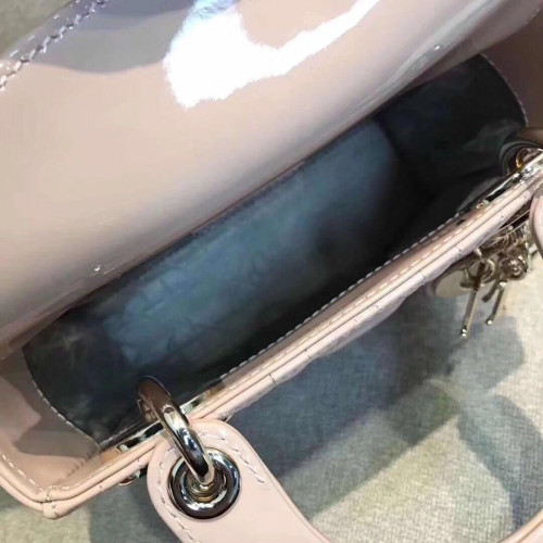 lady-D*or-mini-2