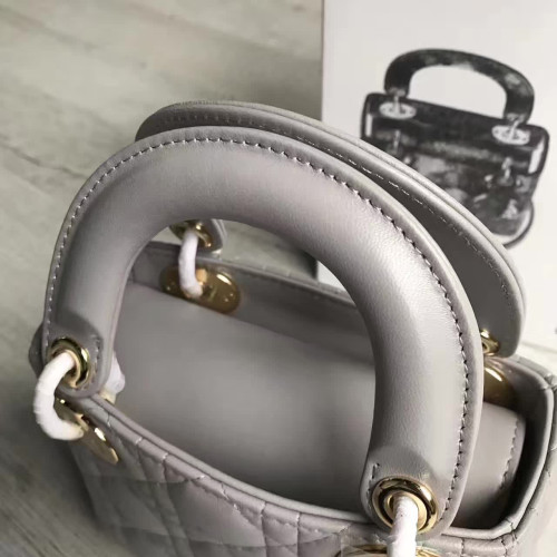 lady-D*or-mini-4