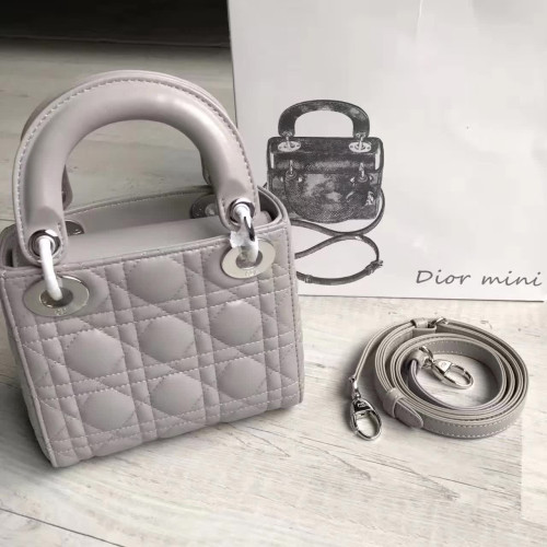 lady-D*or-mini-5