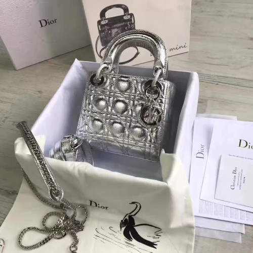 lady-D*or-mini-7