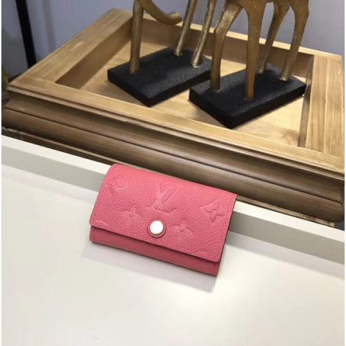 l0*is-V*t0n-6-key-holder-6