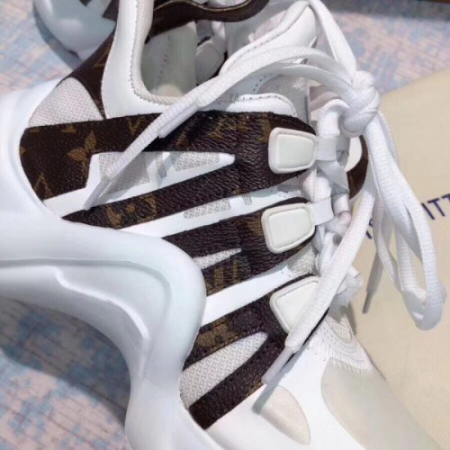 l0*is-V*t0n-archlight-sneaker-5