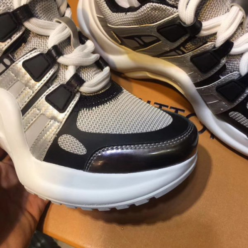 l0*is-V*t0n-archlight-sneaker