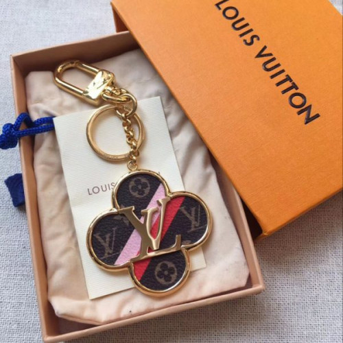 l0*is-V*t0n-bag-charm-and-key-holder