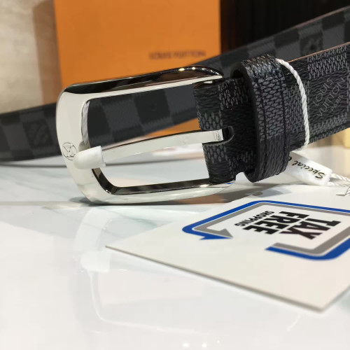 l0*is-V*t0n-belt-14