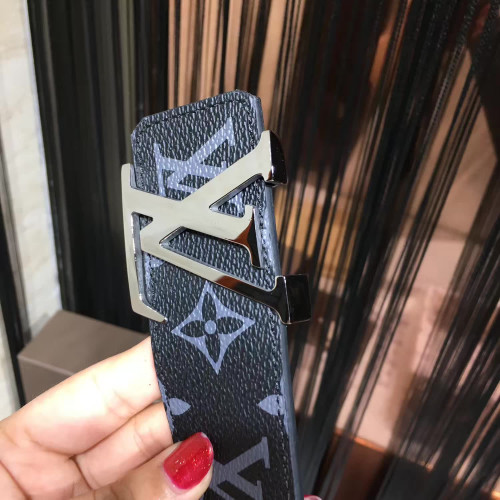 l0*is-V*t0n-belt-20