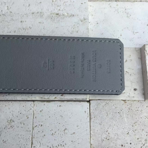 l0*is-V*t0n-belt-replica-belt-15