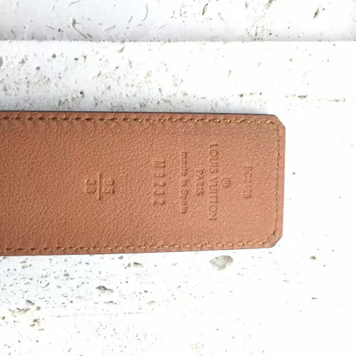 l0*is-V*t0n-belt-replica-belt-20