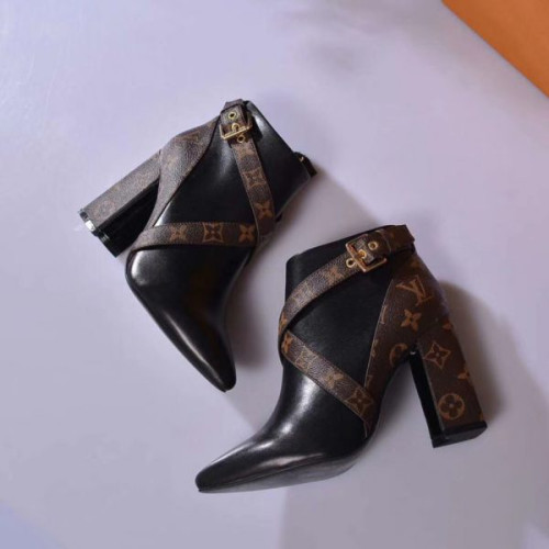 l0*is-V*t0n-boots-23
