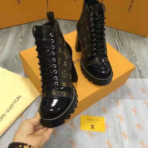 l0*is-V*t0n-boots
