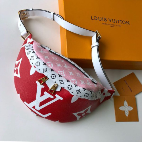 l0*is-V*t0n-bumbag-2