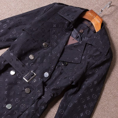 l0*is-V*t0n-coats