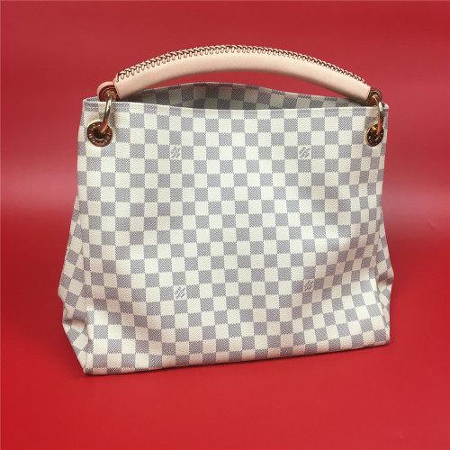 l0*is-V*t0n-damier-azur-artsy-bag