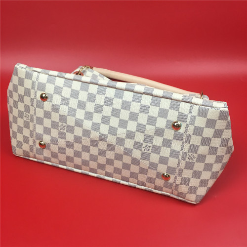 l0*is-V*t0n-damier-azur-artsy-bag