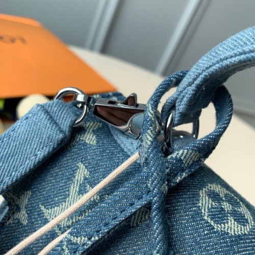 l0*is-V*t0n-humble-travel-bag-kelly