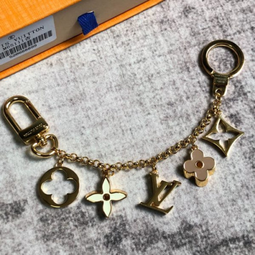 l0*is-V*t0n-key-charm