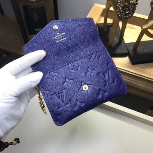 l0*is-V*t0n-key-pouch-4