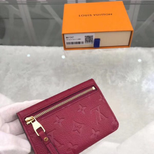 l0*is-V*t0n-key-pouch-8
