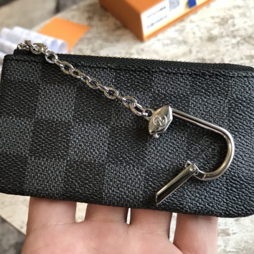 l0*is-V*t0n-key-pouch