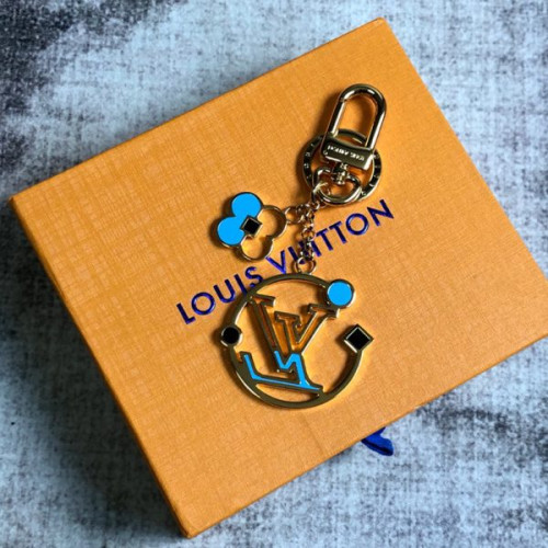 l0*is-V*t0n-key-ring-6