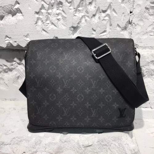 l0*is-V*t0n-messenger-bag