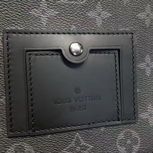 l0*is-V*t0n-messenger-mm-voyager-replica-bag