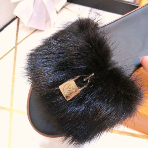 l0*is-V*t0n-mink-hair-slippers-3