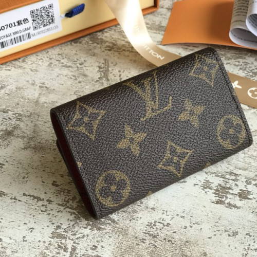 l0*is-V*t0n-monogram-key-case-2