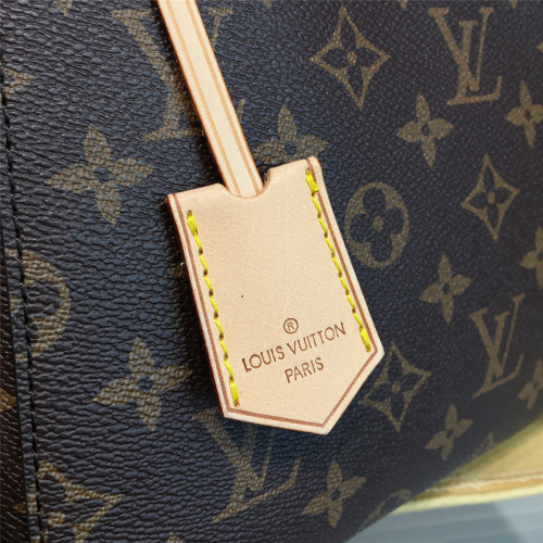 l0*is-V*t0n-montaigne-bb-replica-bag-4