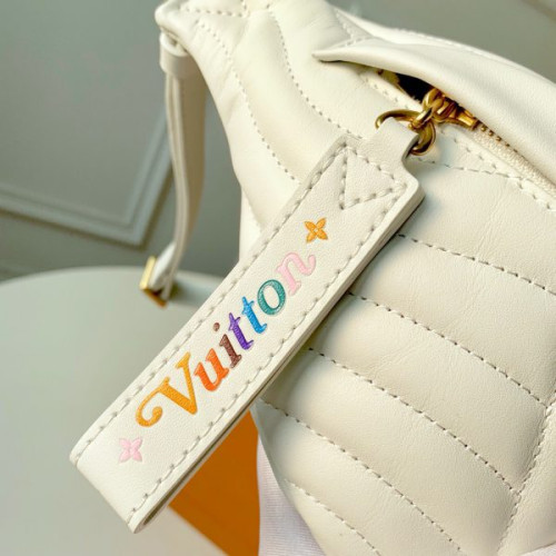 l0*is-V*t0n-new-wave-bumbag-2