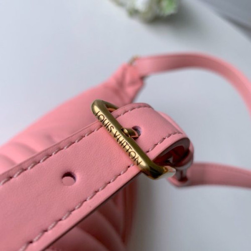 l0*is-V*t0n-new-wave-bumbag-4