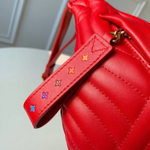 l0*is-V*t0n-new-wave-bumbag