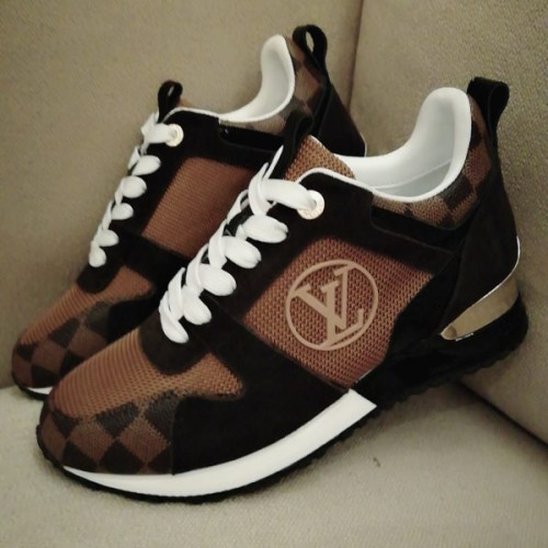 l0*is-V*t0n-run-away-sneaker-13