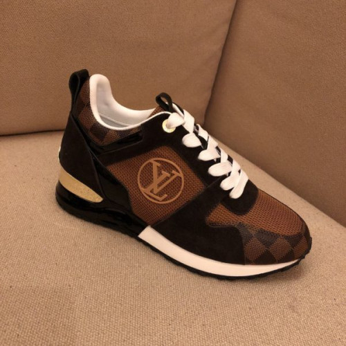 l0*is-V*t0n-run-away-sneaker-13