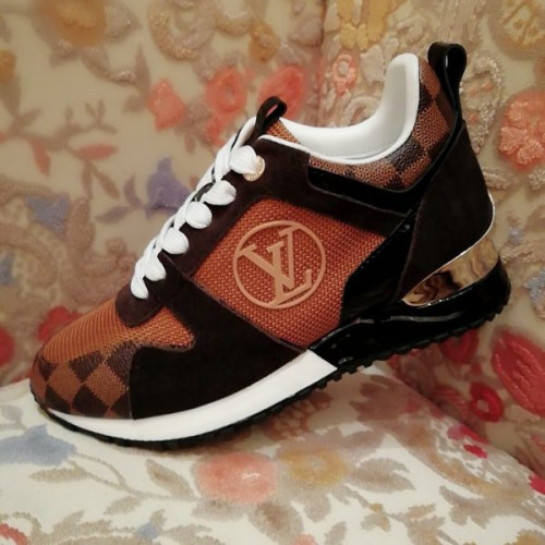 l0*is-V*t0n-run-away-sneaker-13