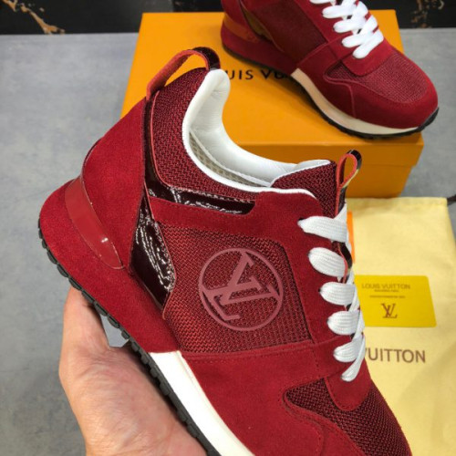 l0*is-V*t0n-run-away-sneaker-15